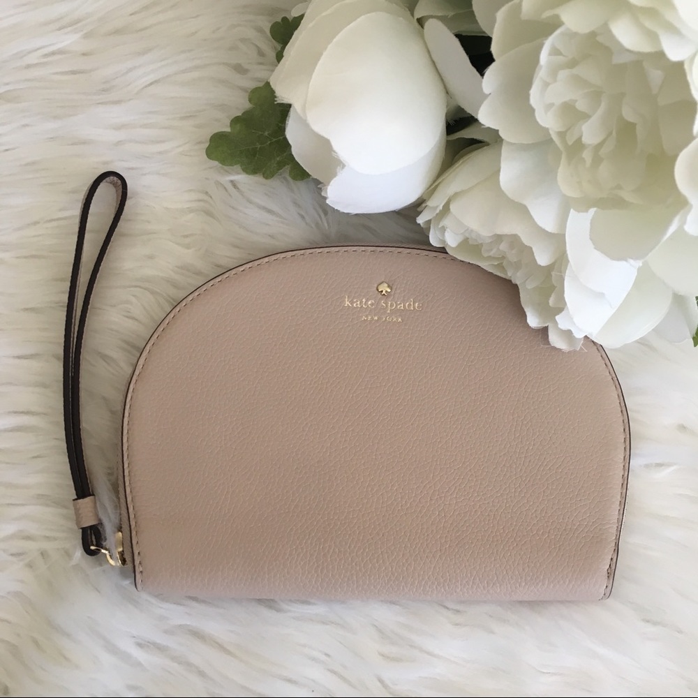 Firm❗️Kate Spade wallet - Picture 1 of 8